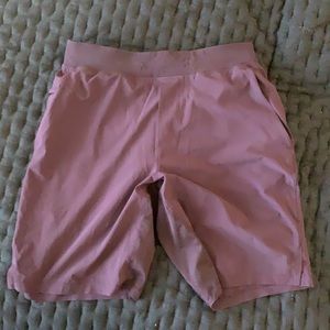 Lululemon men’s shorts maroon size M